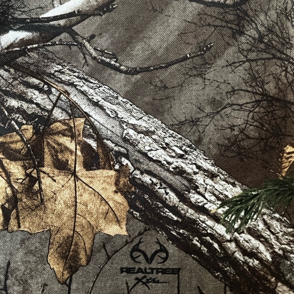 Real Tree Sweatshirt - Picture 5 of 6